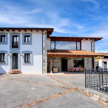Casa Llanes Con Jardin, Vistas Y Barbacoa - Maruja Casa vacanze *